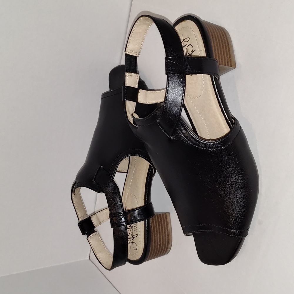 🍡 3 For $15 Lifestride Women’s Mona Soft System Black  Slingback Peep Toe